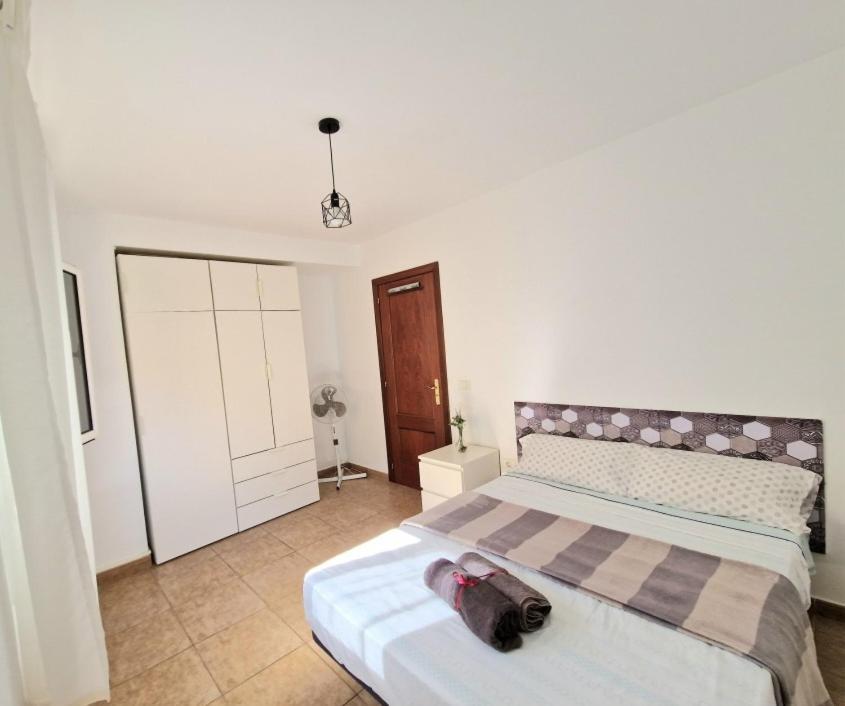 Spacious Independent Chalet Next The Airport - Sea San Isidro  Exterior photo